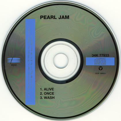Alive%2034K%2077933%20DIDP%20086631_disc.jpg